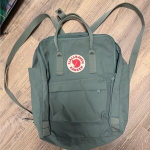Kånken Green Backpack